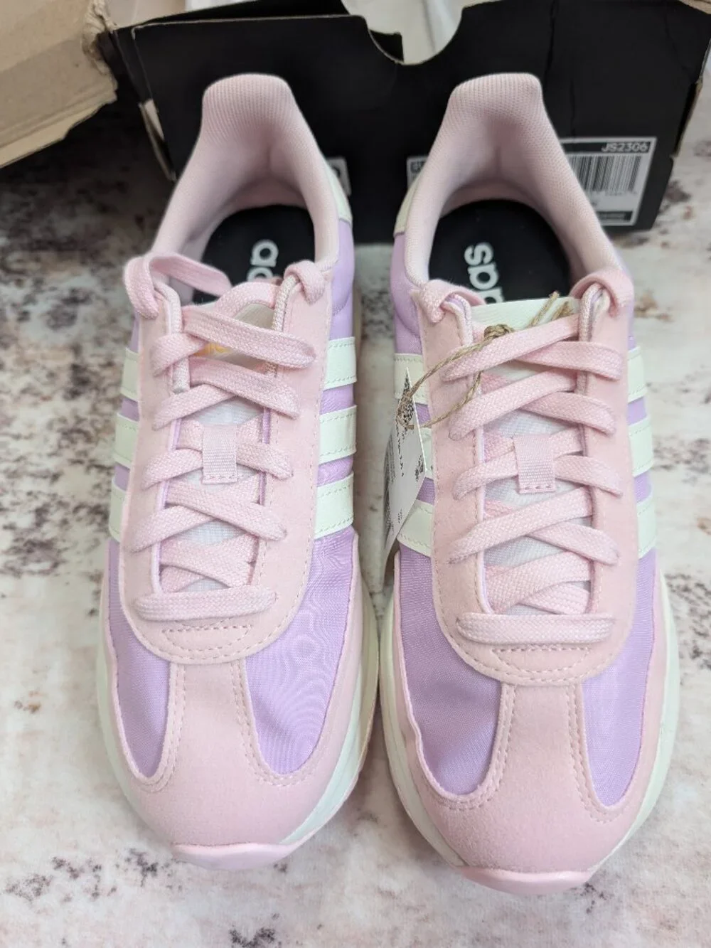NWT Adidas Run 70s 2.0 Sneakers - Youth Size 6/Women Size 7.5